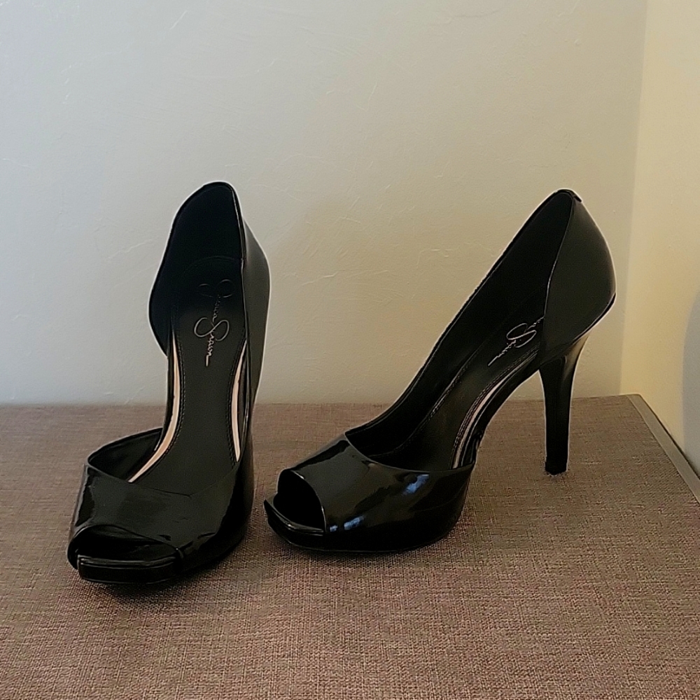 Selling because they are too tall for me